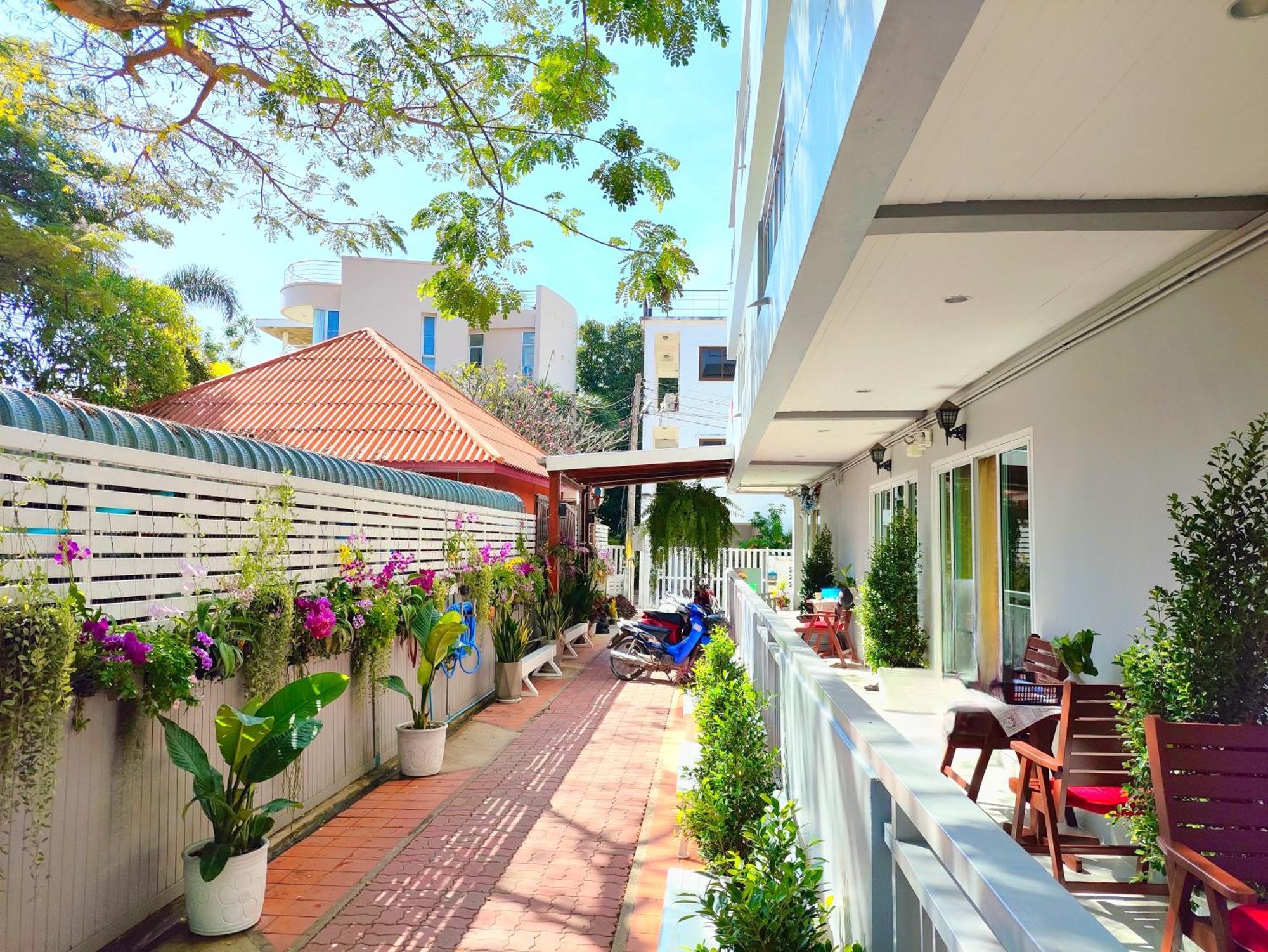 The Phen House Hotel Hua Hin Exterior foto